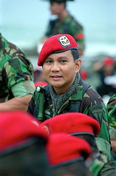 Reaksi Masyarakat Pengalaman Militer Prabowo Subianto